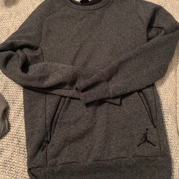 Nike Tops - Jordan sweatshirt with 2 pockets